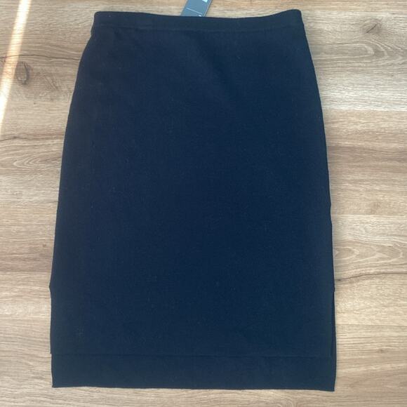 NWT Eileen Fisher BLACK Ribbed UNEVEN HEM Pull On Wool SKIRT Sz XS - Picture 2 of 7
